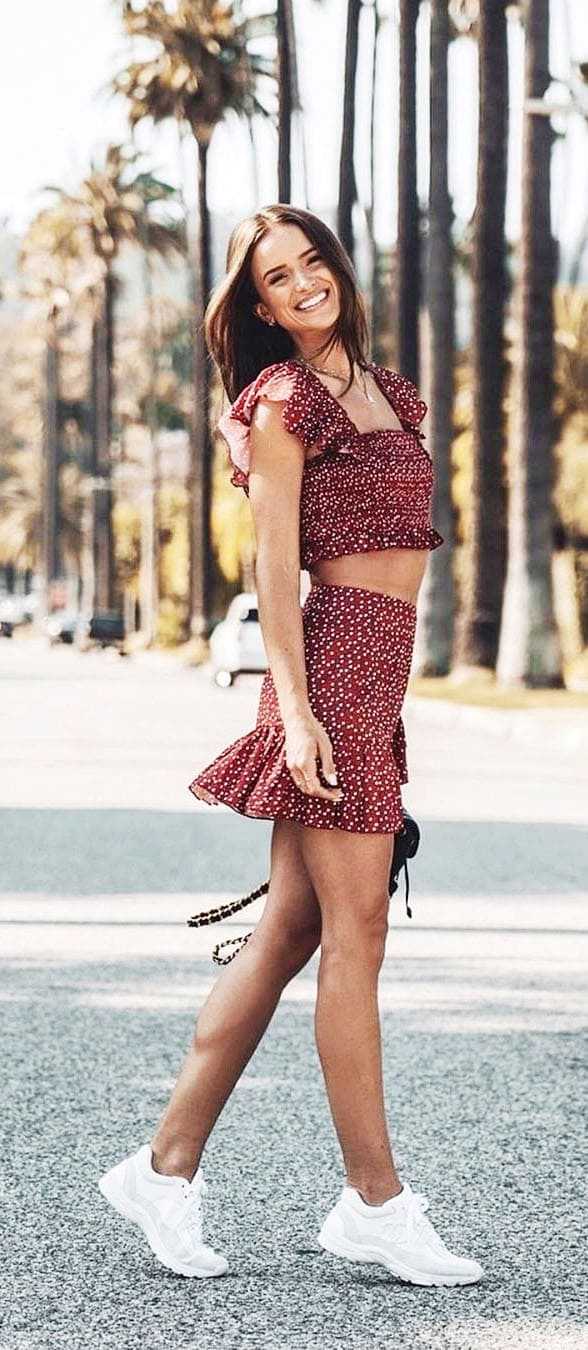 t shirt and skirt outfit ideas
